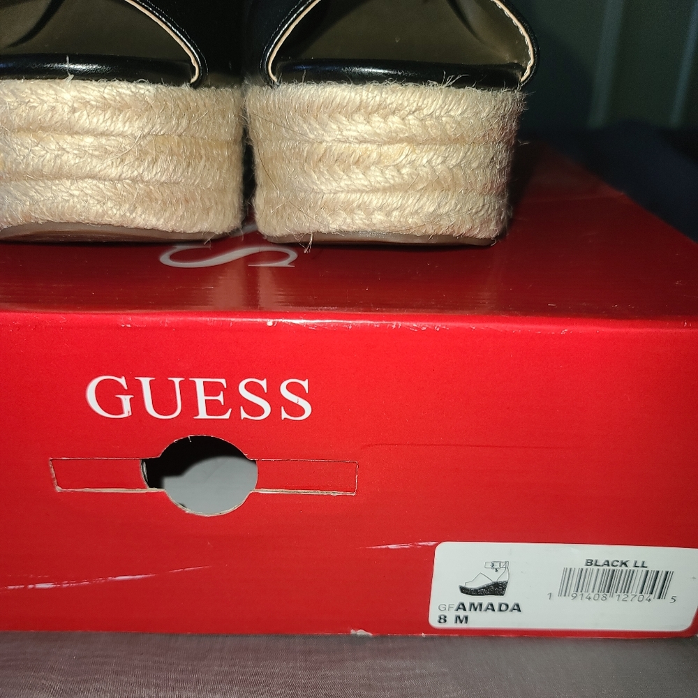 Platform guess shoes size 8